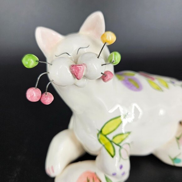 Annaco Creations Lying Cat Figurine Ceramic Floral Signed Amy Lacombe 2001 - Picture 2 of 12